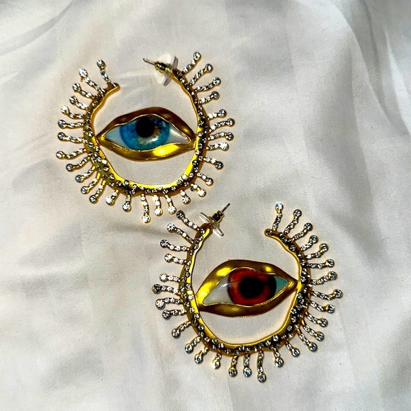 SCHIAPARELLI style evil eye earring - Picture 1 of 5